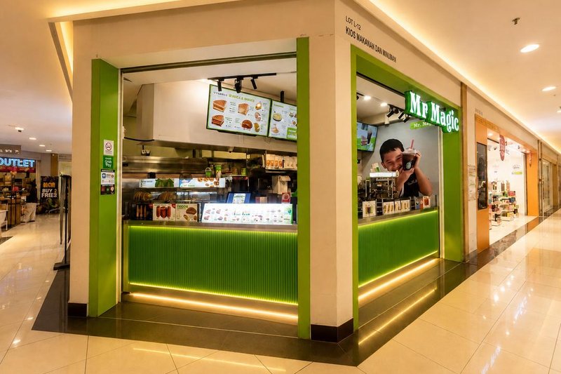 Lotus Hypermarket storefront